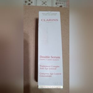 Clarins Double Serum - White